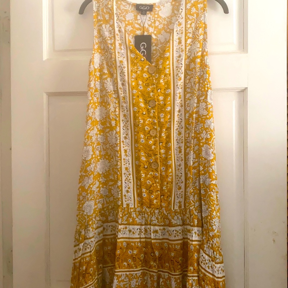 Women’s floral maxi dress
